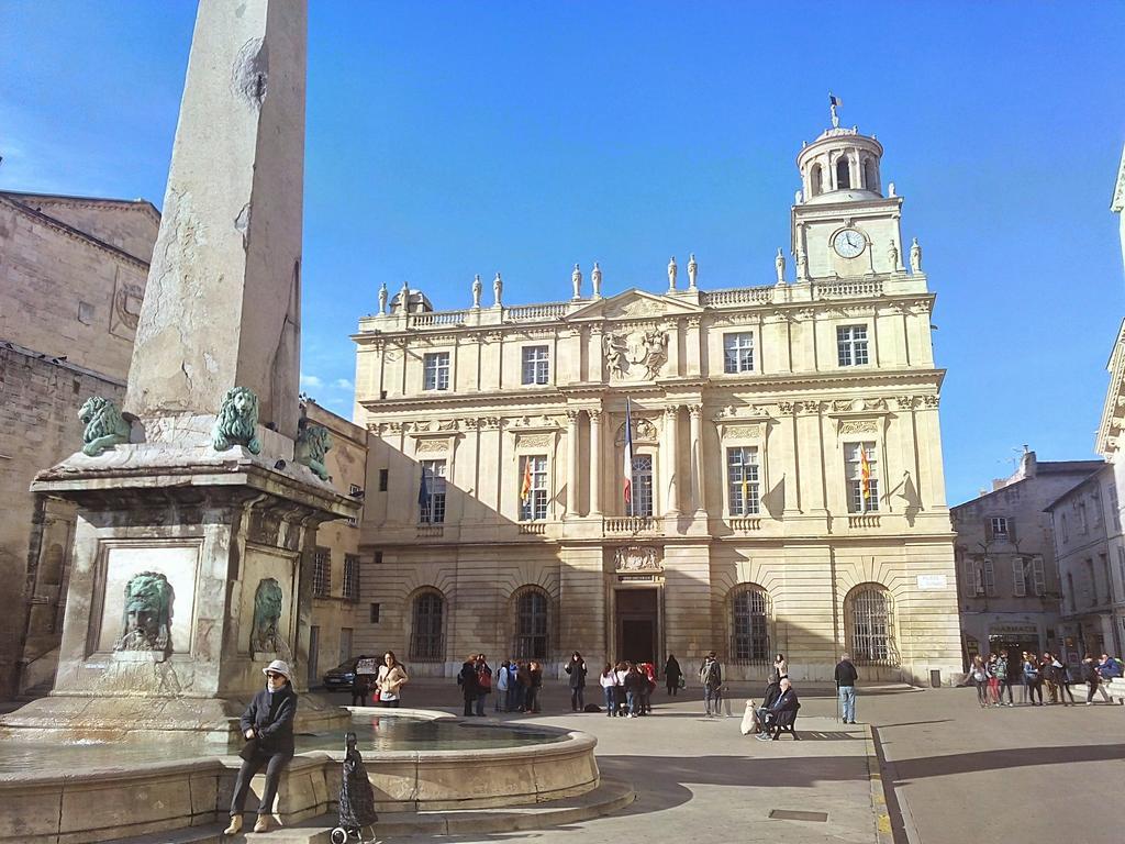 Le Nid Des Arenes Apartman Arles Szoba fotó